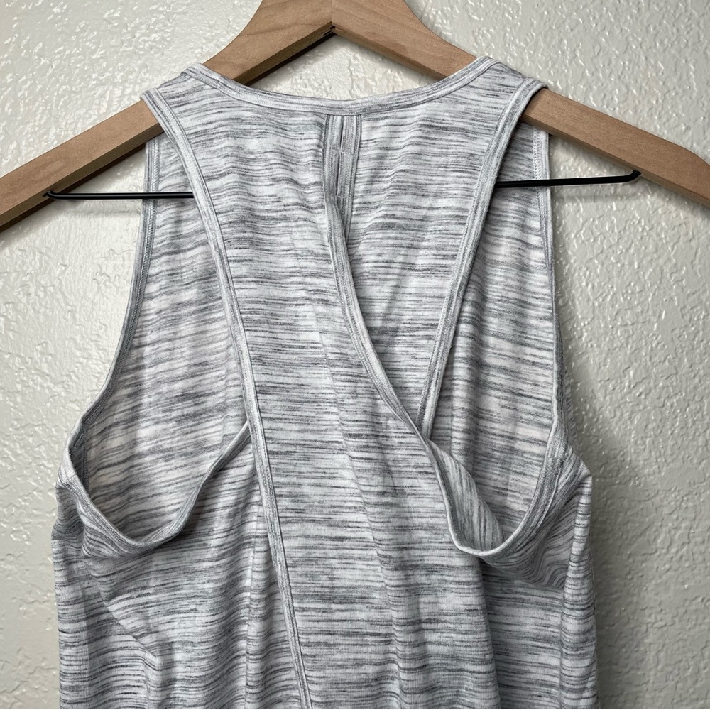 Athleta Essence Spacedye Tie Back Tank Gray Striped Women's Workout Tank Top - Picture 10 of 13